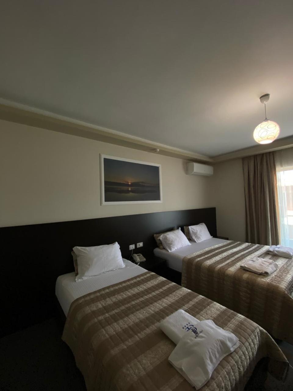 Hotel Pogradeci 2 Tushemisht 外观 照片
