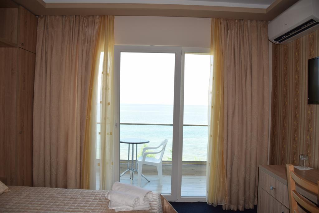 Hotel Pogradeci 2 Tushemisht 外观 照片