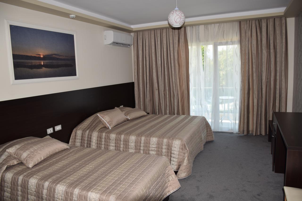 Hotel Pogradeci 2 Tushemisht 外观 照片